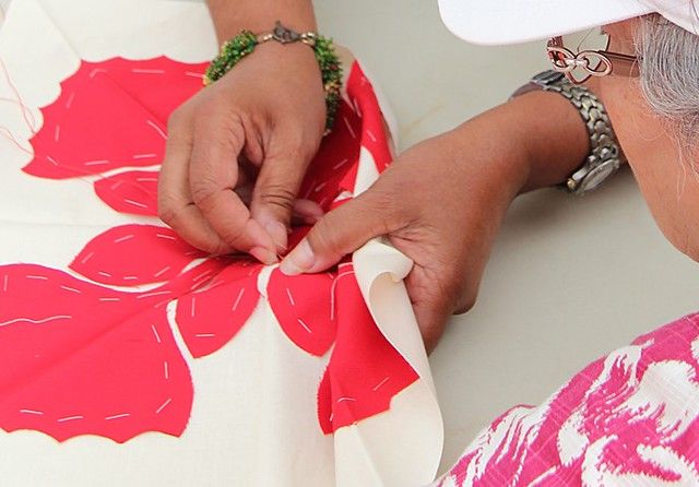 Making Hawaiian Quilts